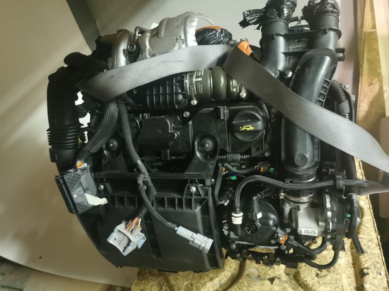 s-l1600